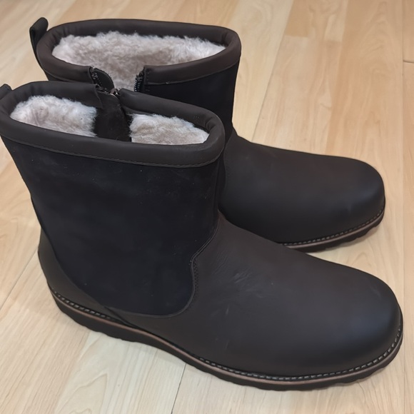 UGG Hendren Chocolate Leather and Suede Waterproof boots (NEW). Men size 14. - Picture 5 of 5